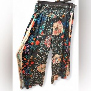 JOHNNY WAS: Silk Floral Wide Leg Pull-On Pants - Black Floral